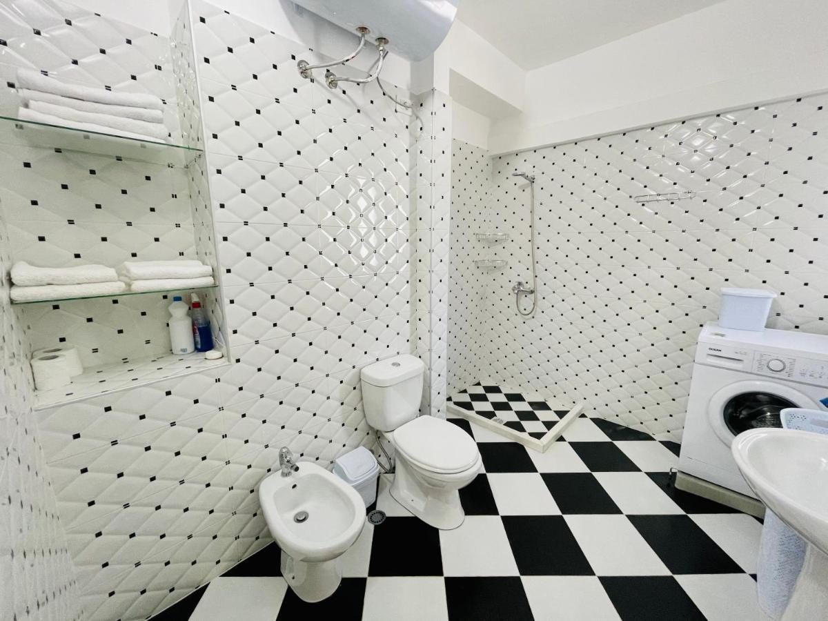 Jico Travel - Bani Apartments Vlora Kültér fotó