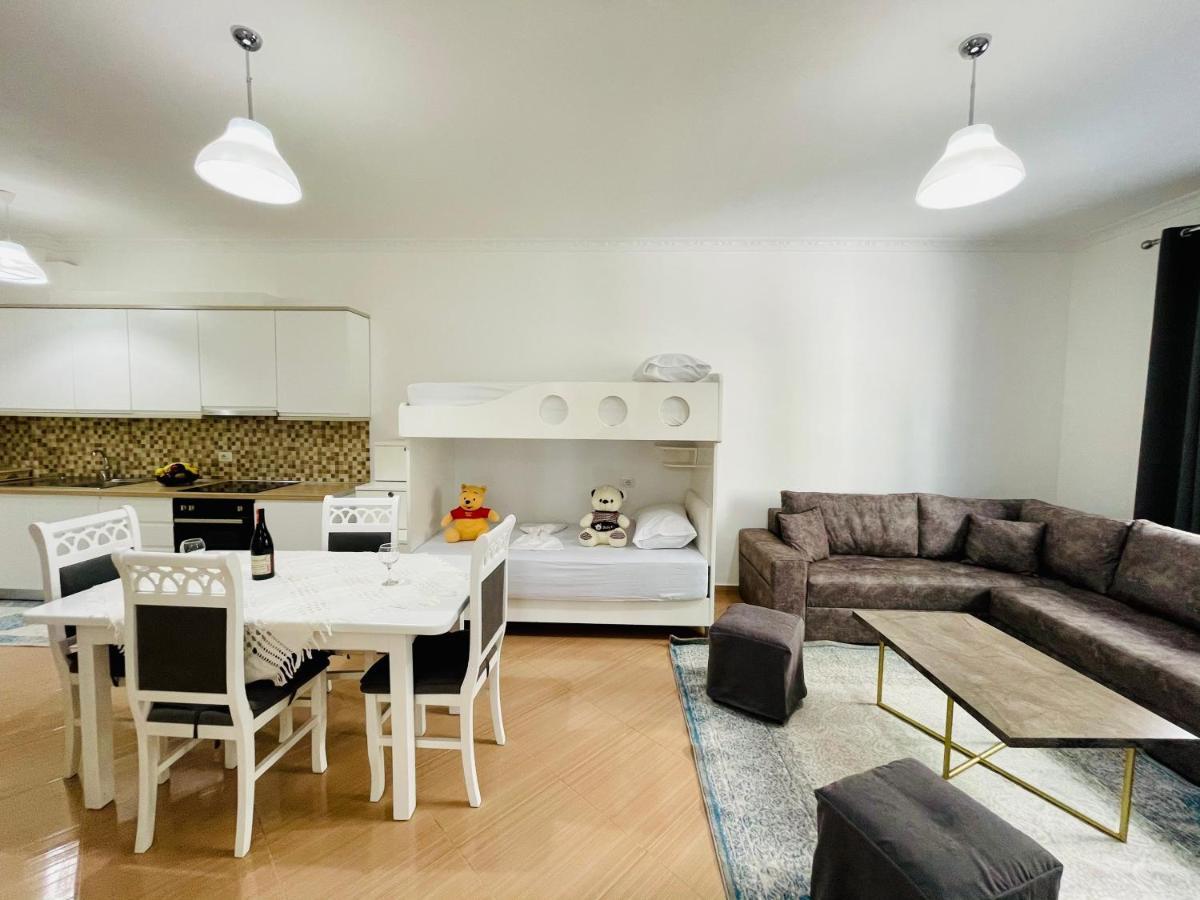 Jico Travel - Bani Apartments Vlora Kültér fotó