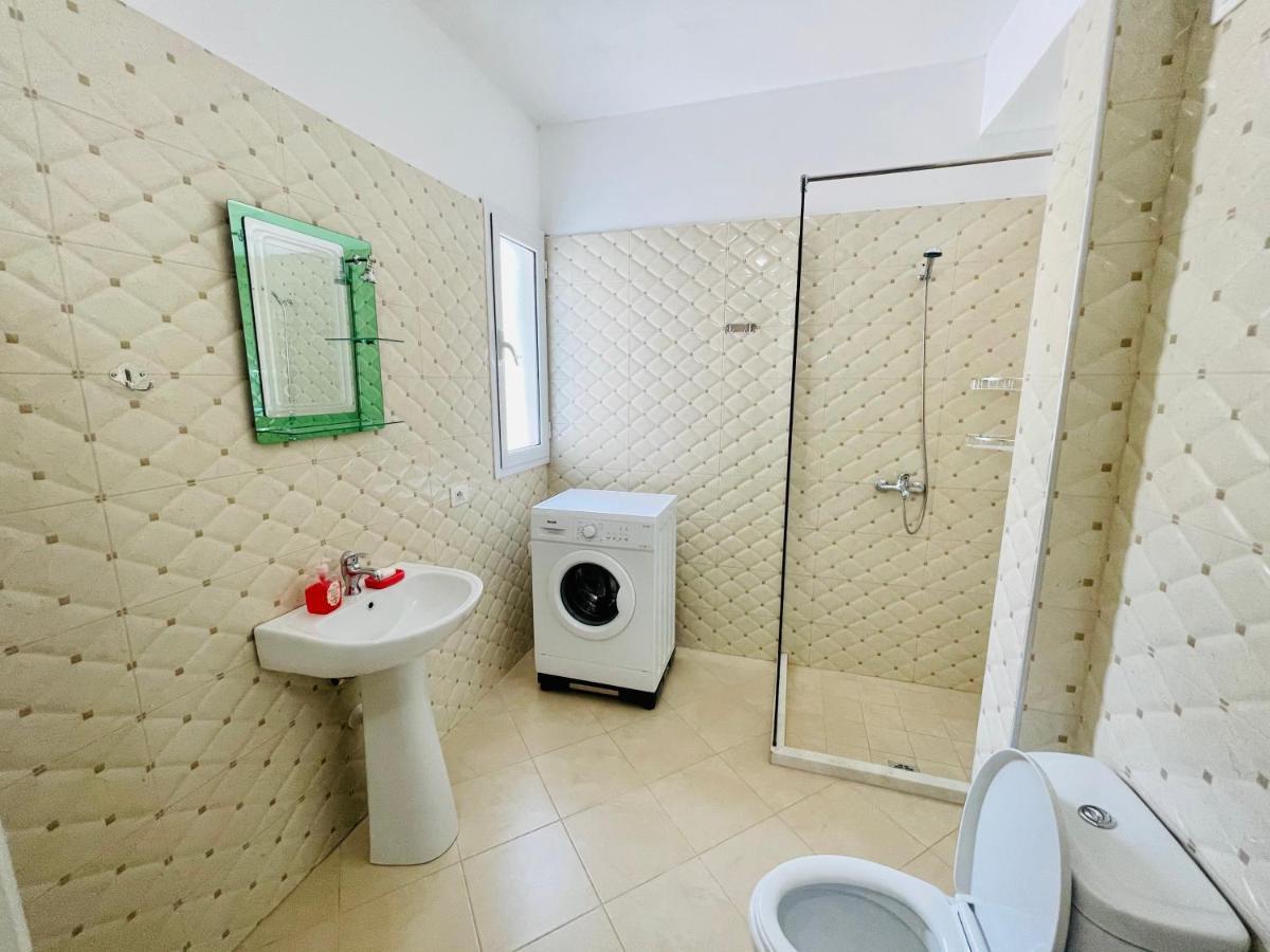 Jico Travel - Bani Apartments Vlora Kültér fotó